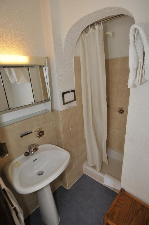 Le Preconil Hotel Sainte-Maxime Quarto foto